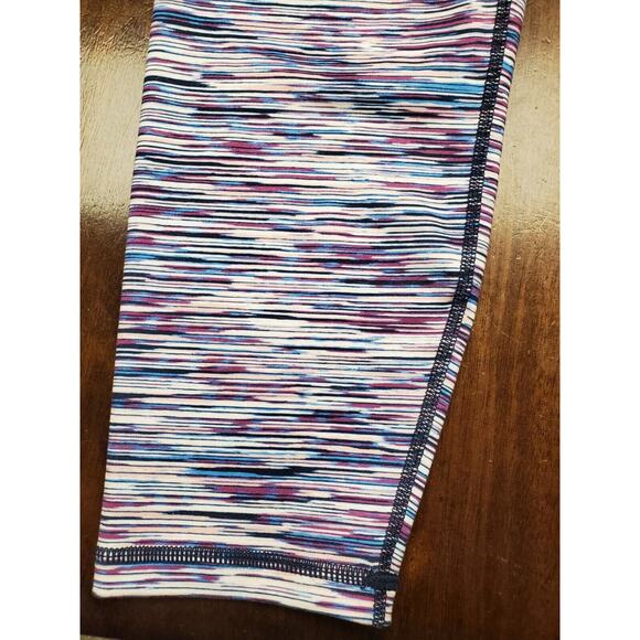 Women's Gap Fit Colorful Striped Athletic Cropped Leggings | Size Small - Picture 6 of 9